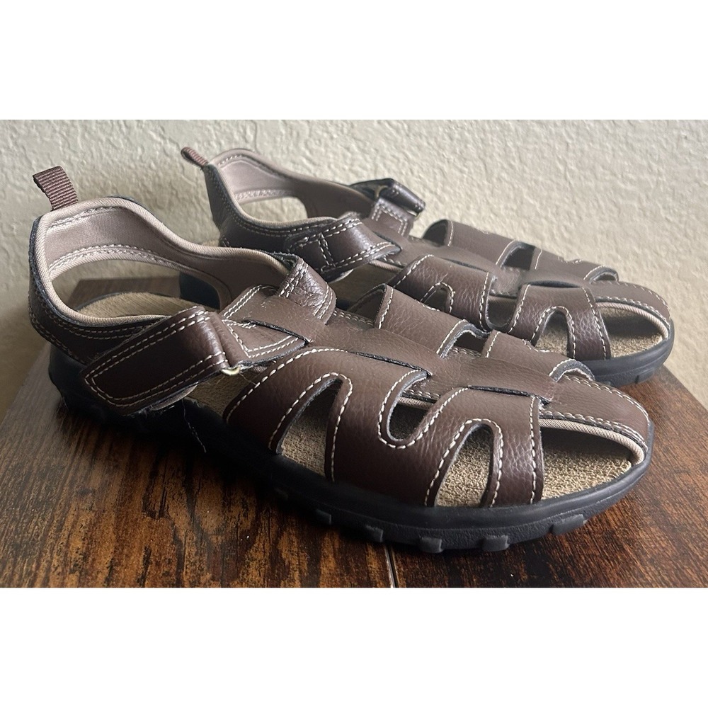 Wonder Nation Fisherman Sandals Boys Size 2 Brown Close Toe Hook and Loop Strap